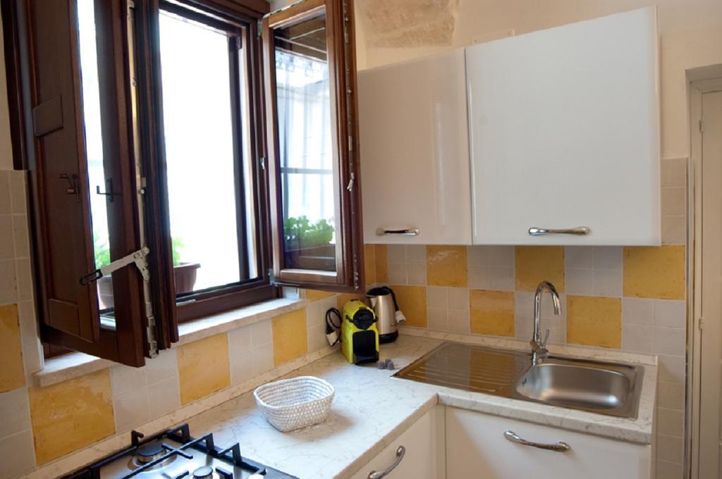 Apartment Mammacara Ceglie Messapica Szoba fotó